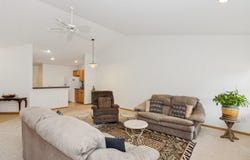 1428 Kenai Ct, Coralville, IA 52241