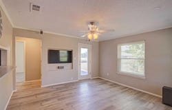 1002 Oakchase Court, Azle, TX 76020