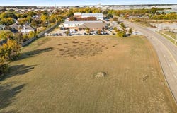 2315 W Warrior Trail, Grand Prairie, TX 75052