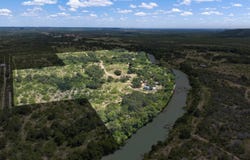 2370 Lumbley Lane, Junction, TX 76849