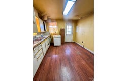 101 S 8th St, Lamar, CO 81052