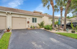 4985 SW 32nd Terrace, Dania, FL 33312