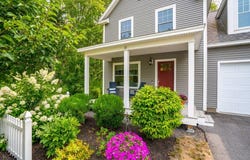 27 Webhannet Place, Kennebunk, ME 04043