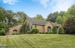 831 LOVERS LANE, MOUNT PLEASANT MILLS, PA 17853