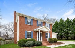 8749 Rittenhouse Circle, Charlotte, NC 28270