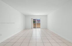 9952 SW 88th St, Miami, FL 33176