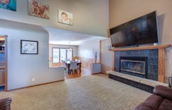 3408 Lakeshore Drive, Winfield, KS 67156