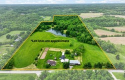 10449 N Dearborn, Sunman, IN 47041