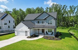 412 Stable Court, Linden, NC 28356