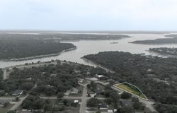 4 Oakmont Circle, Morgans Point Resort, TX 76513