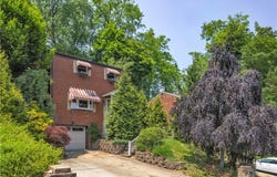 2389 High Oak Dr, Banksville/Westwood, PA 15220