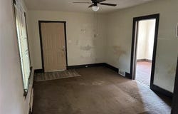 176 S Francis Avenue, Pontiac, MI 48342