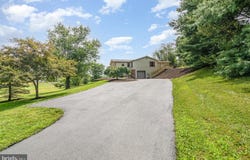 2530 MILL CREEK ROAD, DOVER, PA 17315