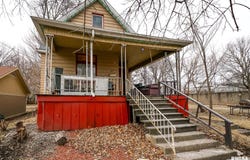 1821 N INDIANA Avenue, Peoria, IL 61603