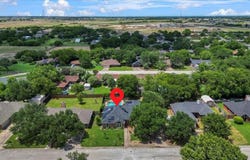 315 Woodlawn Street, Krum, TX 76249