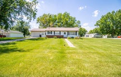503 Barton, Doon, IA 51235
