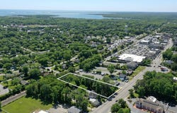 110 E Montauk Highway, Hampton Bays, NY 11946
