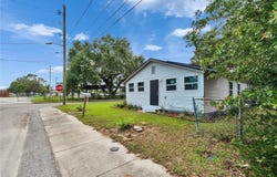 528 S SEMINOLE AVENUE, FORT MEADE, FL 33841