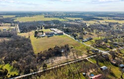 E School Street, Everton, MO 65646