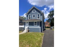23 maple Avenue, Hempstead, NY 11550