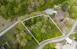 416 Summerset Drive, Hendersonville, NC 28792