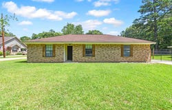 920 Lindsey, Silsbee, TX 77656