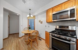 118 Ambleside Way, Amherst, OH 44001
