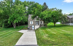 1605 Maratta Rd, Hopewell Twp, PA 15001