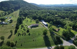 2838 Skitts Mountain Road, Cleveland, GA 30528