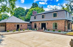 801 Greenwillow Way, Louisville, KY 40223