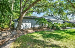 60 Birdsong Ct, Oldsmar, FL 34677