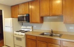710 W Huntington Commons Road, Mount Prospect, IL 60056