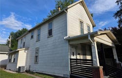 3112 N 11th Street, St Joseph, MO 64505