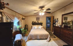 402 PALM CITY PARK, ANNVILLE, PA 17003