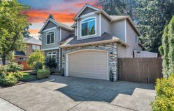 12115 NE 104TH St, Vancouver, WA 98682