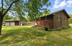 16106 Peacock Road, Haslett, MI 48840