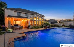 10222 Edna Avenue, La Vista, NE 68128