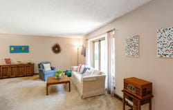 904 52nd Street, West Des Moines, IA 50265