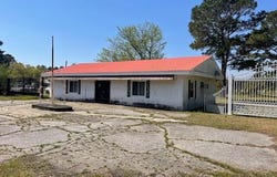17838 Nc 131 Highway, Bladenboro, NC 28320