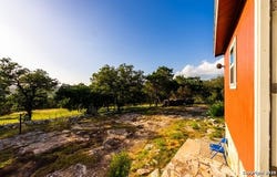 165 Trent Rd S, Kerrville, TX 78028