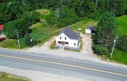 749 US Rte 1, Jonesboro, ME 04648