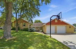 313 Charloe Circle, Ottawa, OH 45875