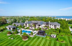 70 Cobb Lane, Water Mill, NY 11976