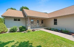 2450 MANCHESTER Drive, KAUKAUNA, WI 54130