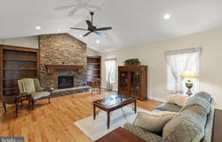 135 KINROSS Drive, WINCHESTER, VA 22602