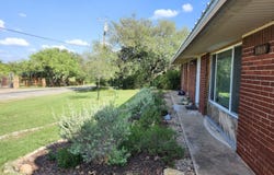 1935 Sleepy Hollow, Kingsland, TX 78639