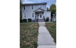 206 E Logan, Arthur, IL 61911