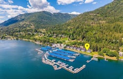 46700 E Highway 200, Hope, ID 83836