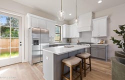 211 Steiner Oaks Road, Lafayette, LA 70508