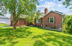 185 Old Meadow Lane, Branson, MO 65616